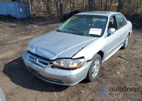 2002 Honda Accord 3.0 Ex from USA, damaged, VIN 1HGCG165X2A081430